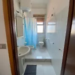 White Animals House 巴尼阿尼奥内
