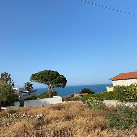 White Animals House Διαμέρισμα Agnone Bagni